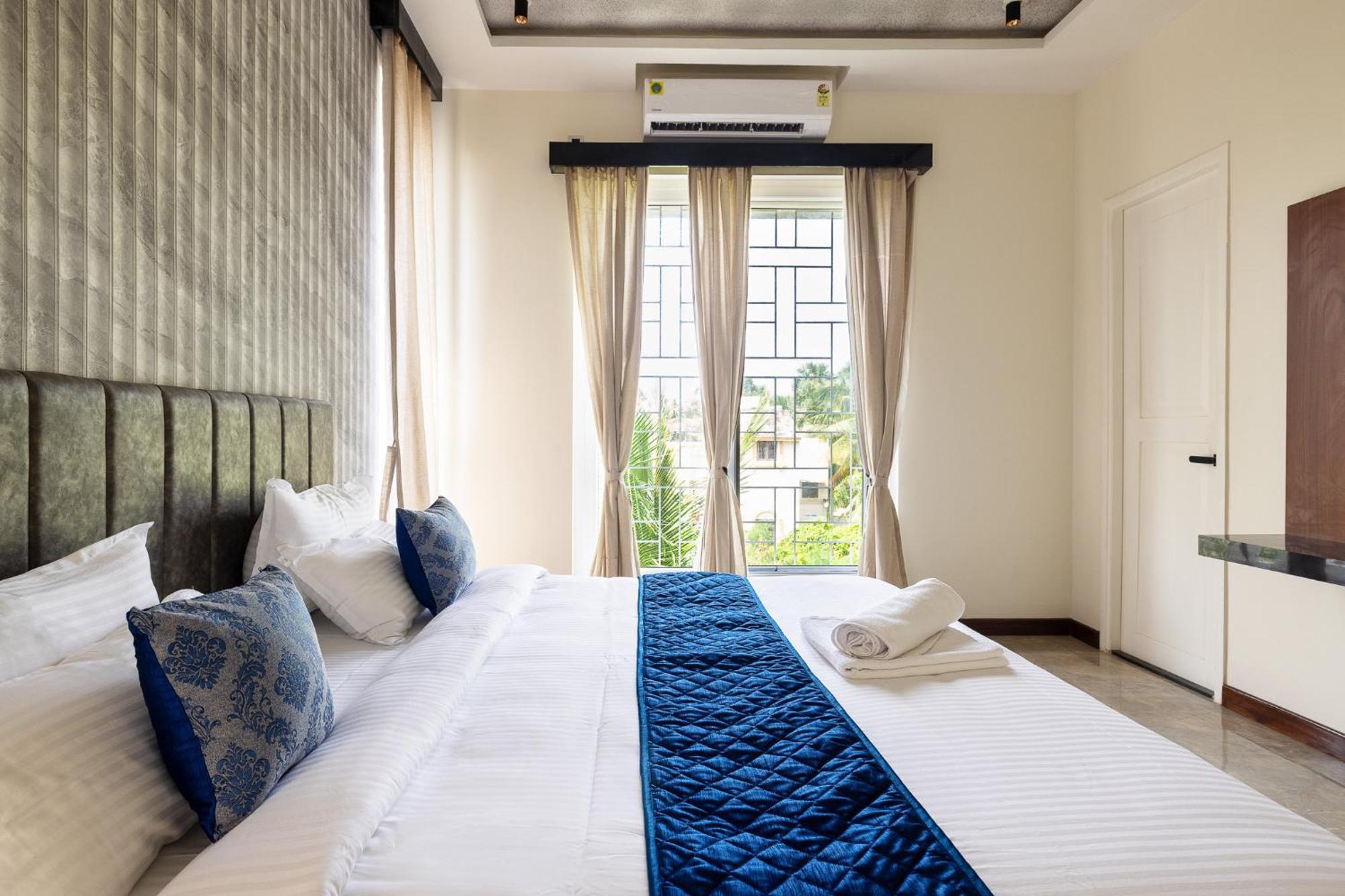 The Serene Shores - Luxury Private Villa بونديتْشيري المظهر الخارجي الصورة
